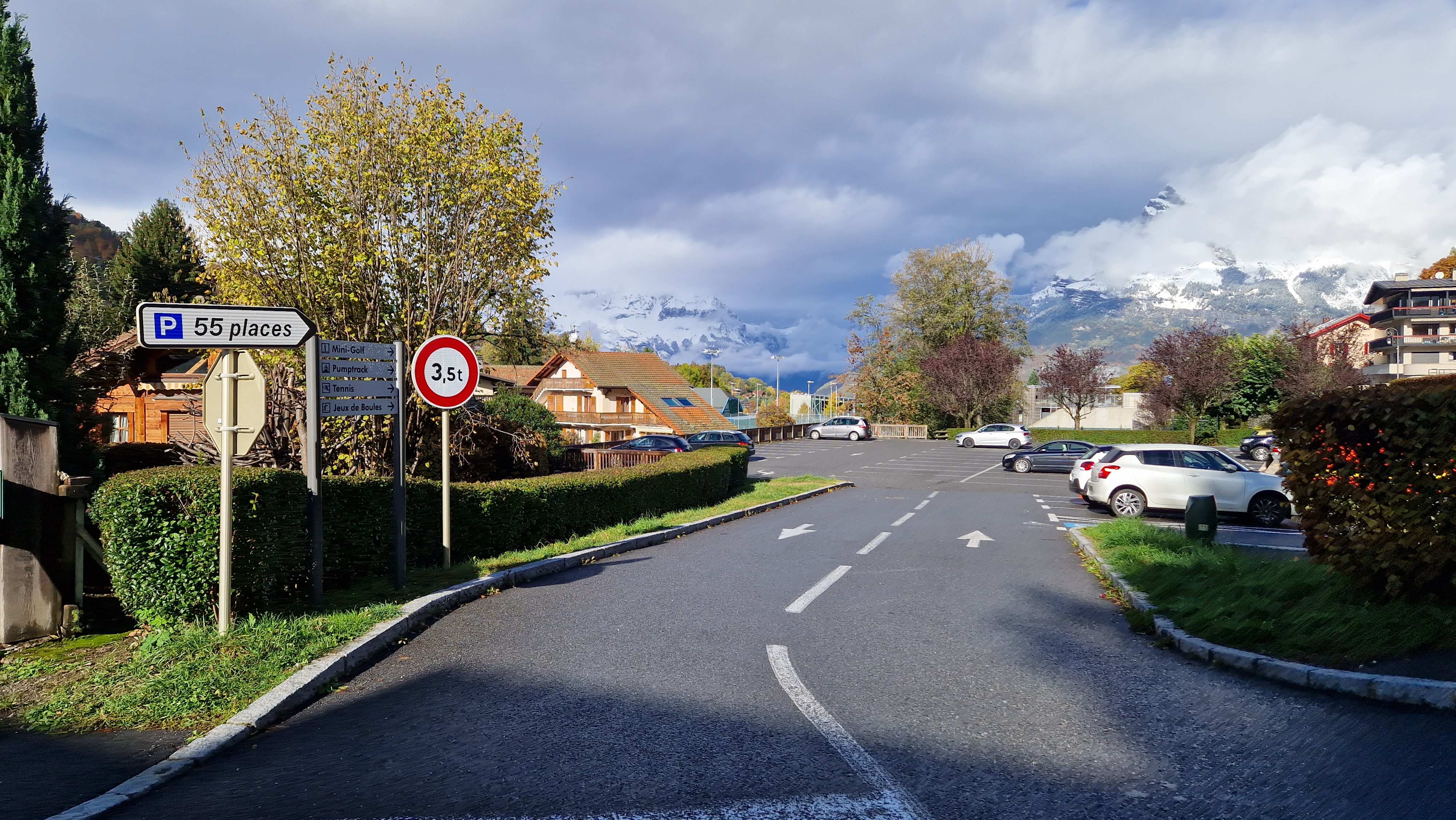 Entrée du parking