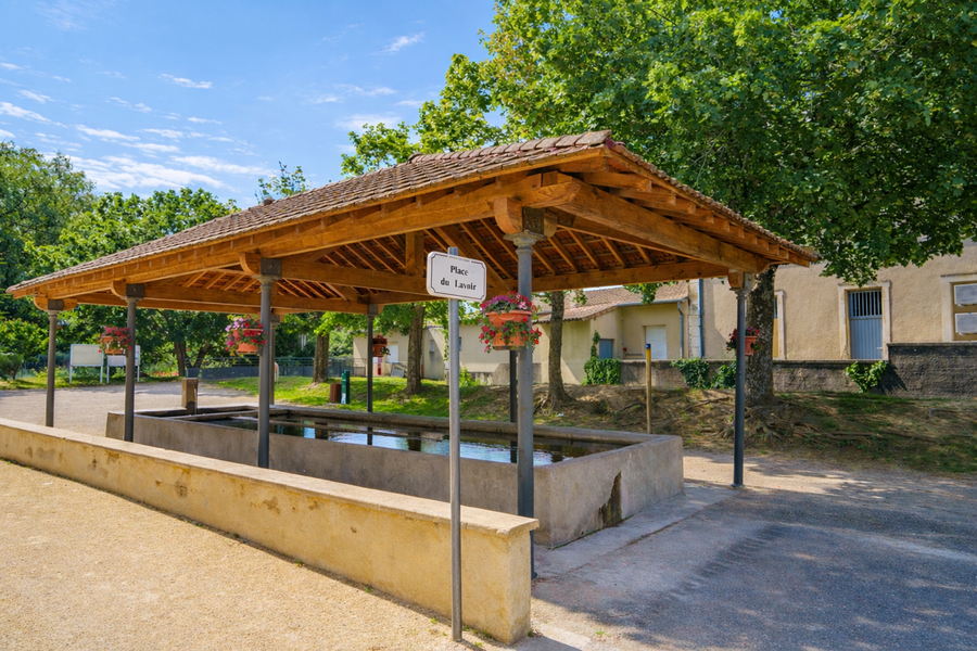 Aire Camping-Cars de Montvendre — photo 6