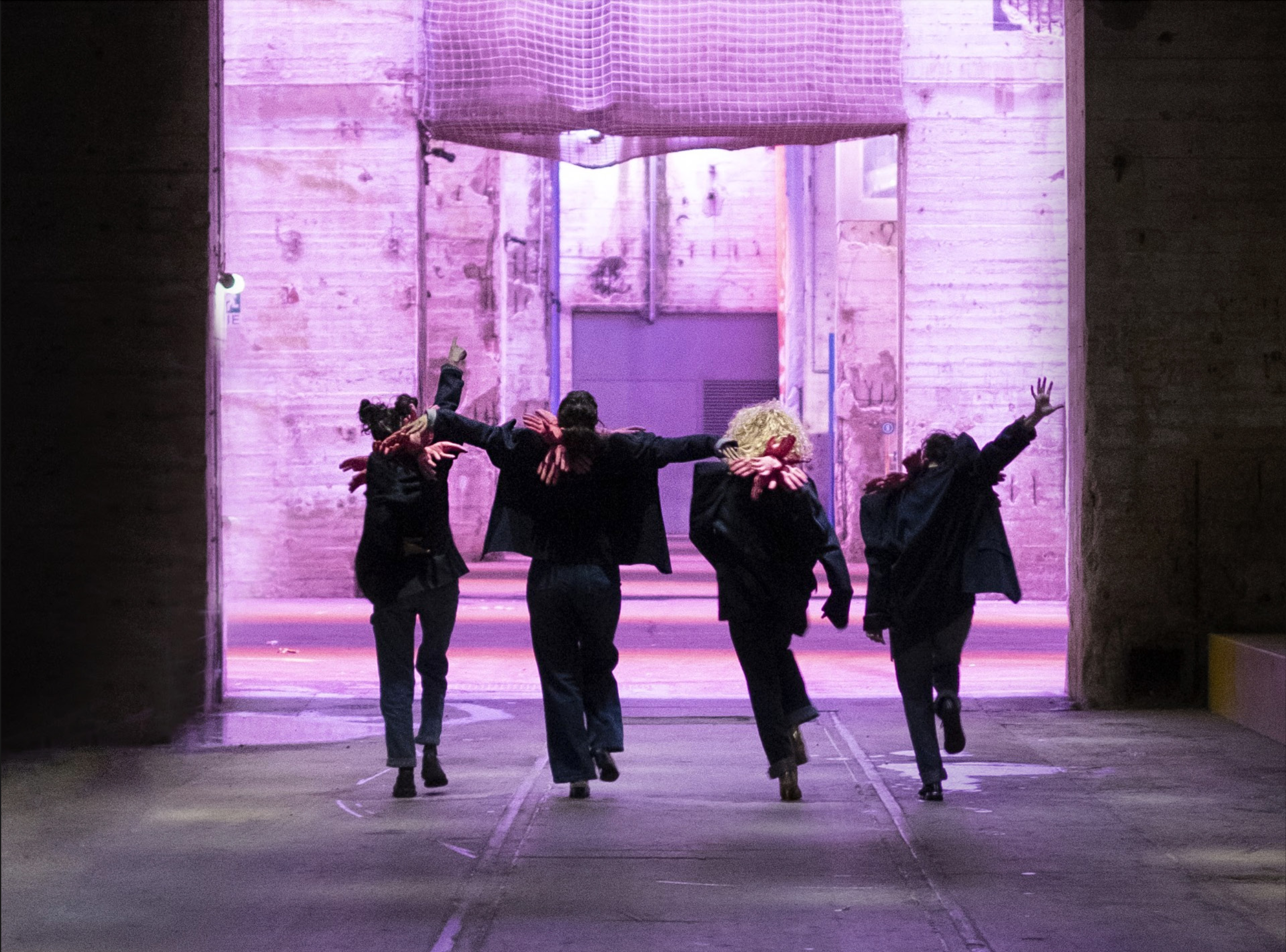 Spectacle de danse participatif - Trust - Group berthe