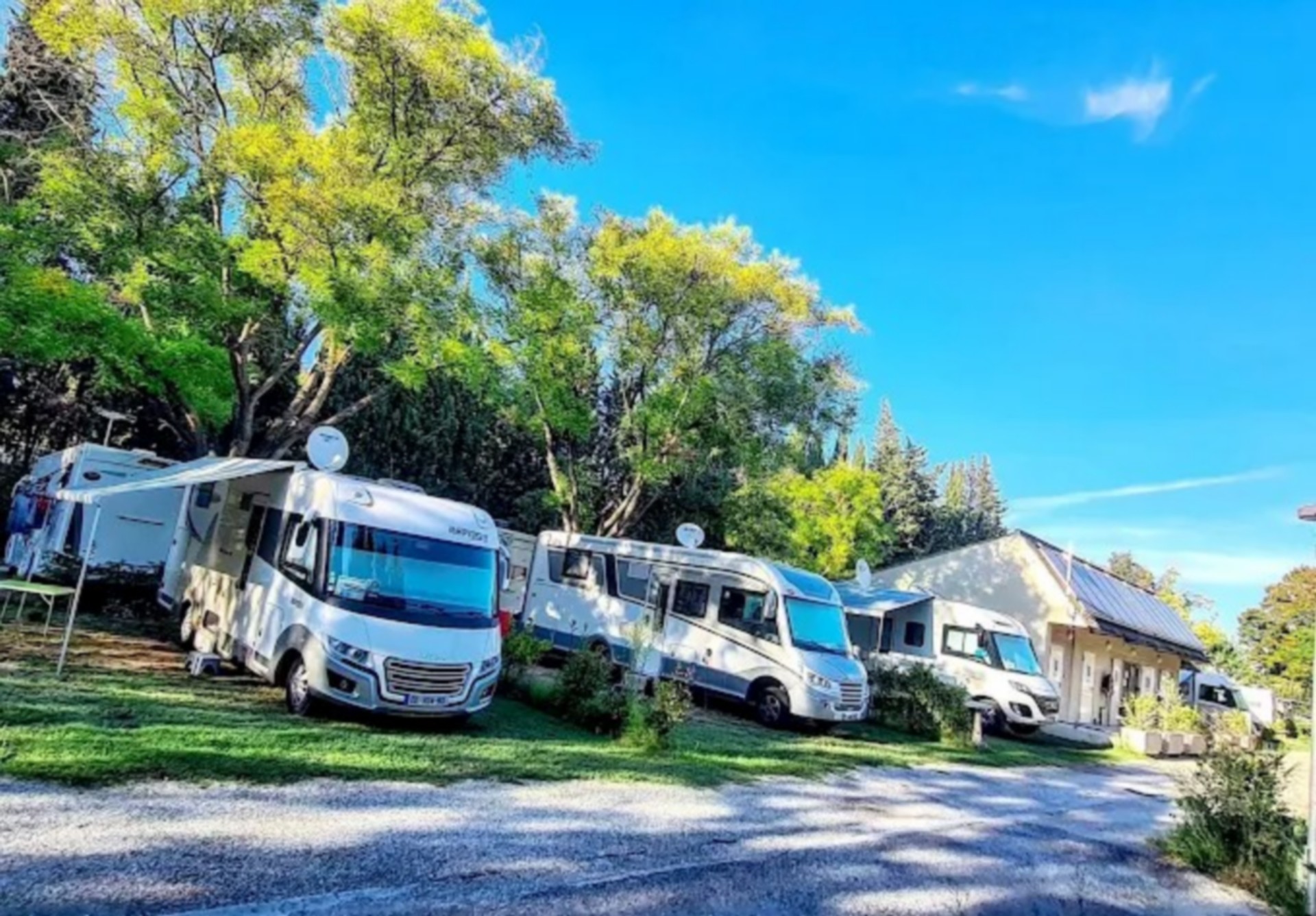 Camping Porte des Alpilles