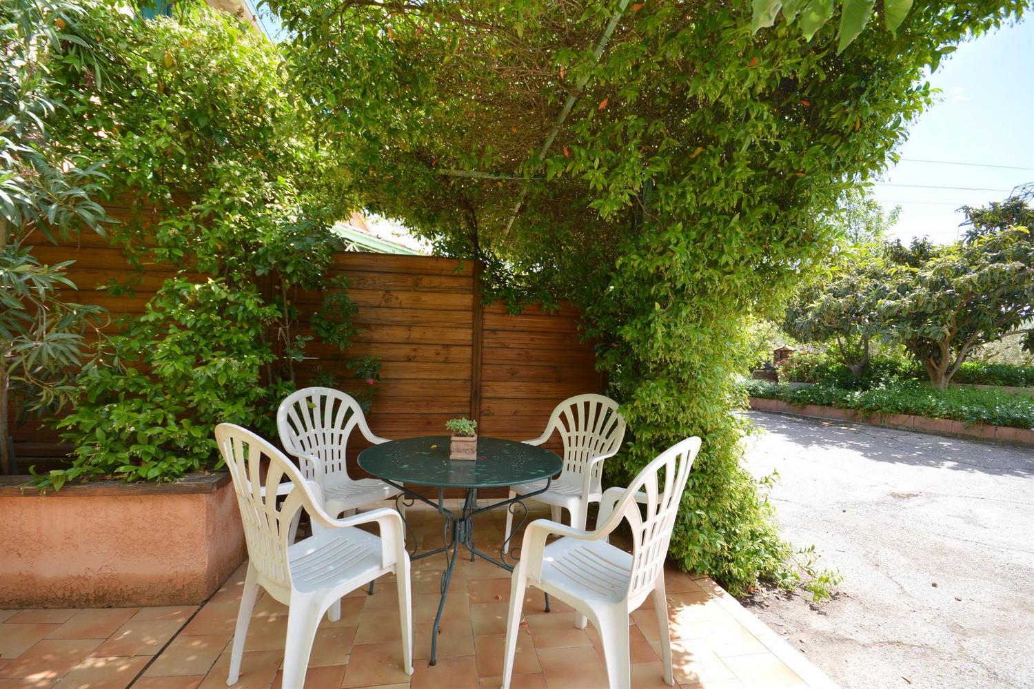 L'Aglantale, Istres - photo 6