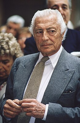 Gianni_Agnelli_01