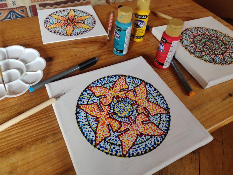 Atelier peinture et pointillisme sur mandala