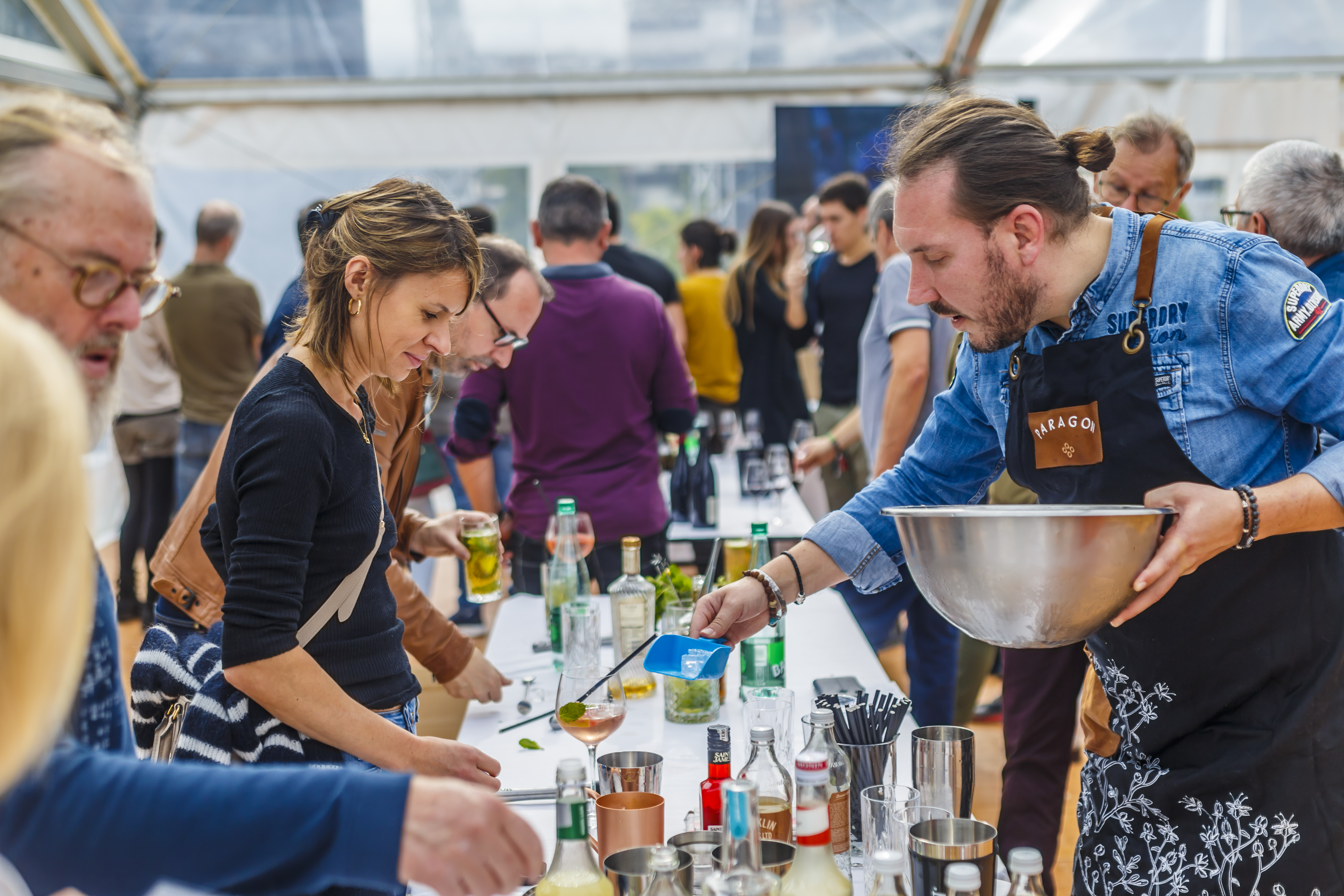 Découverte de la création d'alcool lors d'un atelier mixologie