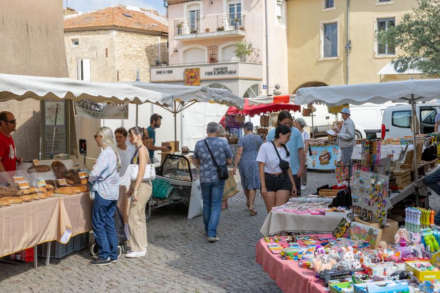 Marché hebdomadaire_Saint-Paul-Trois-Châteaux