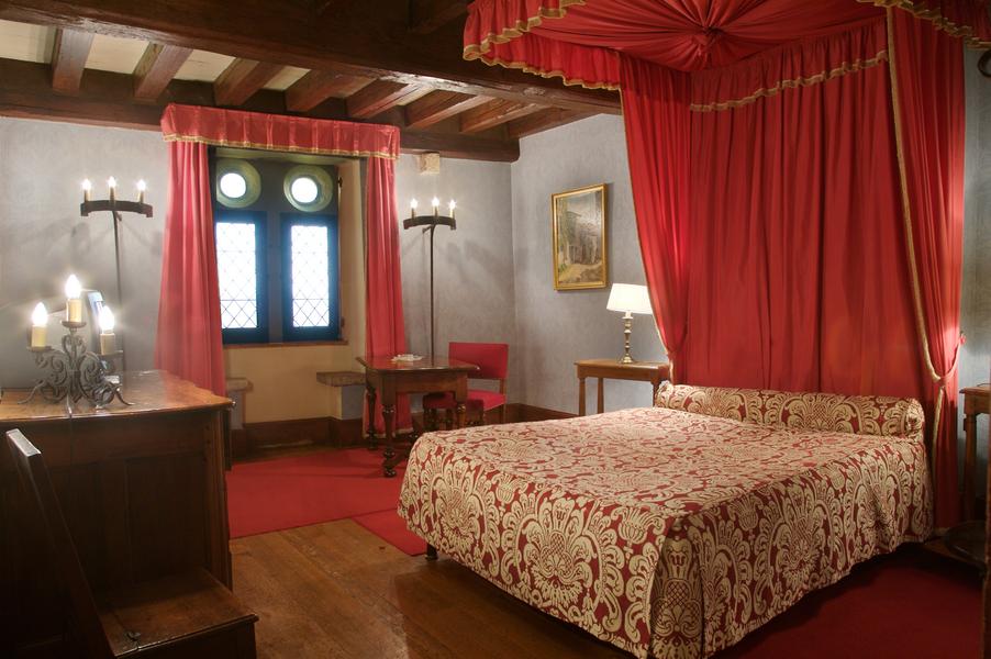 Hostellerie du Vieux Pérouges - Le Manoir