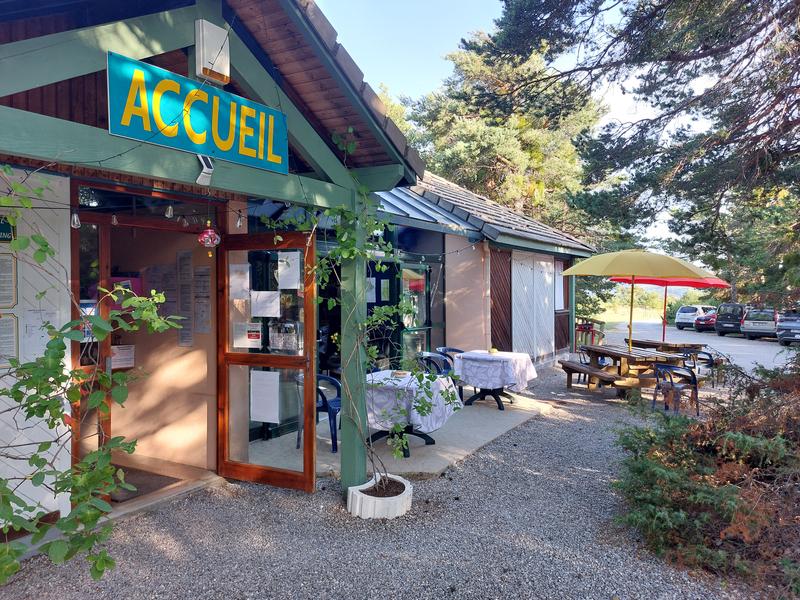 Accueil - Camping du Chevalet- Aspres-sur-Buëch - © C. Payeras Camping du Chevalet_Aspres-sur-Buëch - © C. Payeras