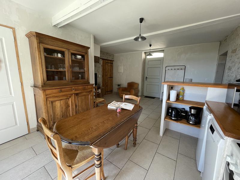 La cuisine du gîte 3* Le Rouge et le Noir à Brangues aux Balcons du Dauphiné La cuisine du gîte 3* Le Rouge et le Noir à Brangues aux Balcons du Dauphiné