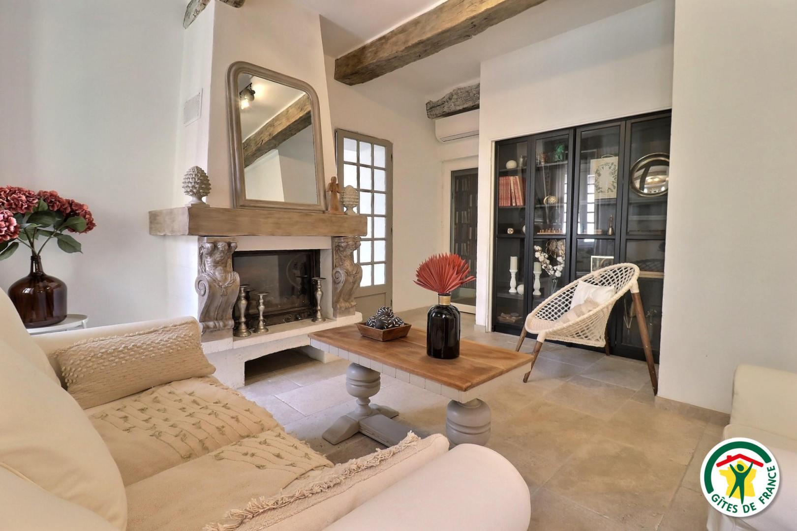 Cheminée décorative, pas en fonction