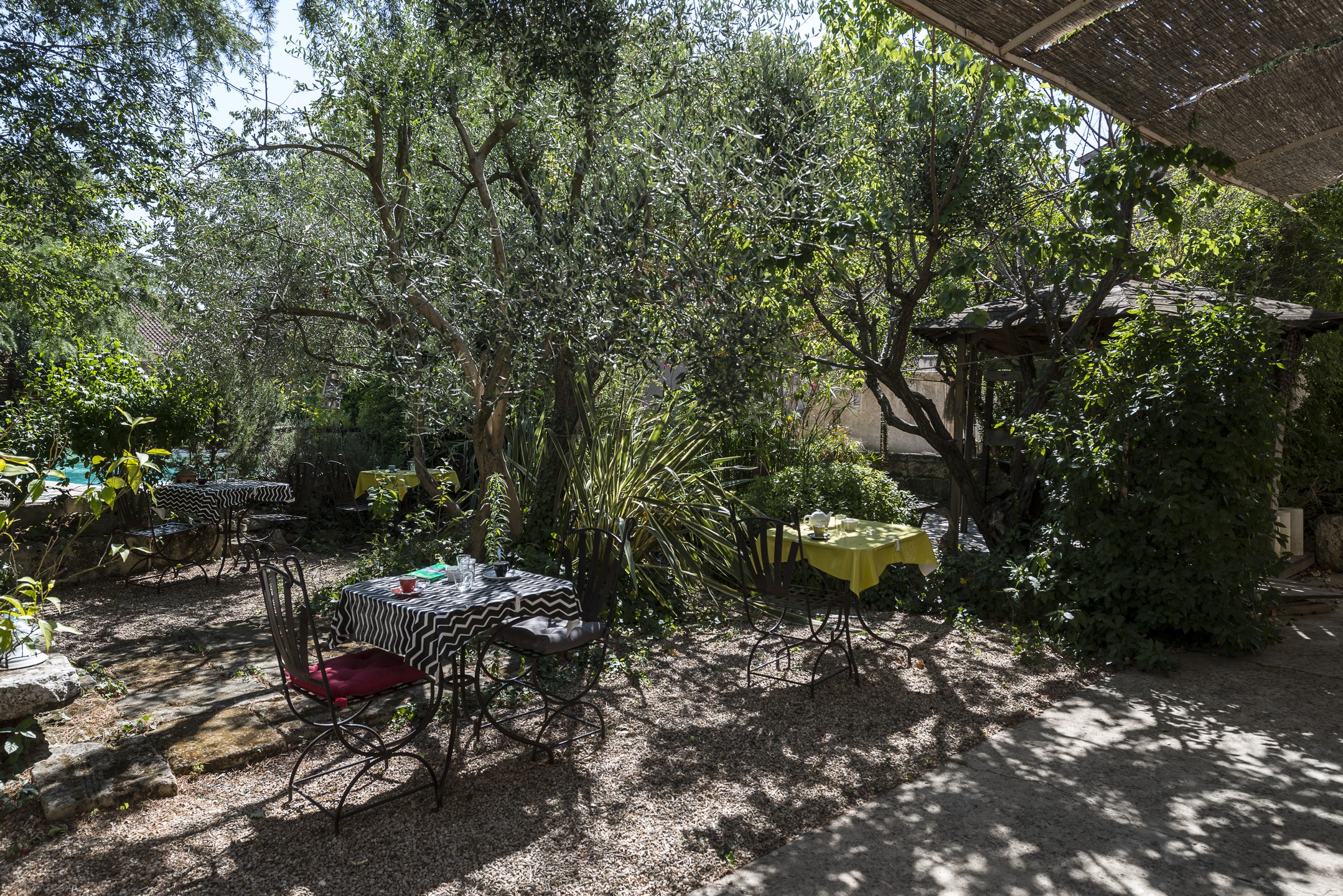 Hôtel le Mas Vidau, Saint-Étienne-du-Grès - photo 4