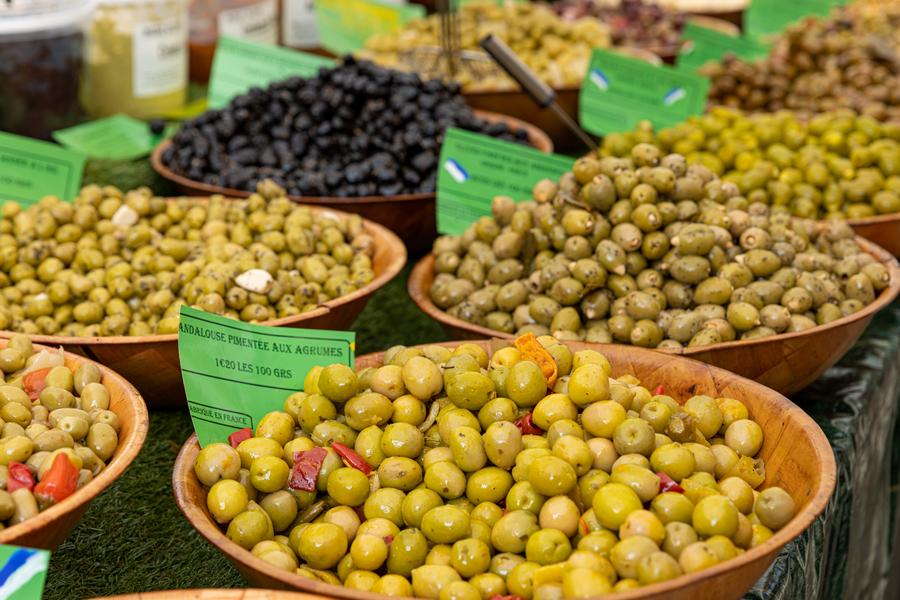 Marché hebdomadaire_Saint-Paul-Trois-Châteaux