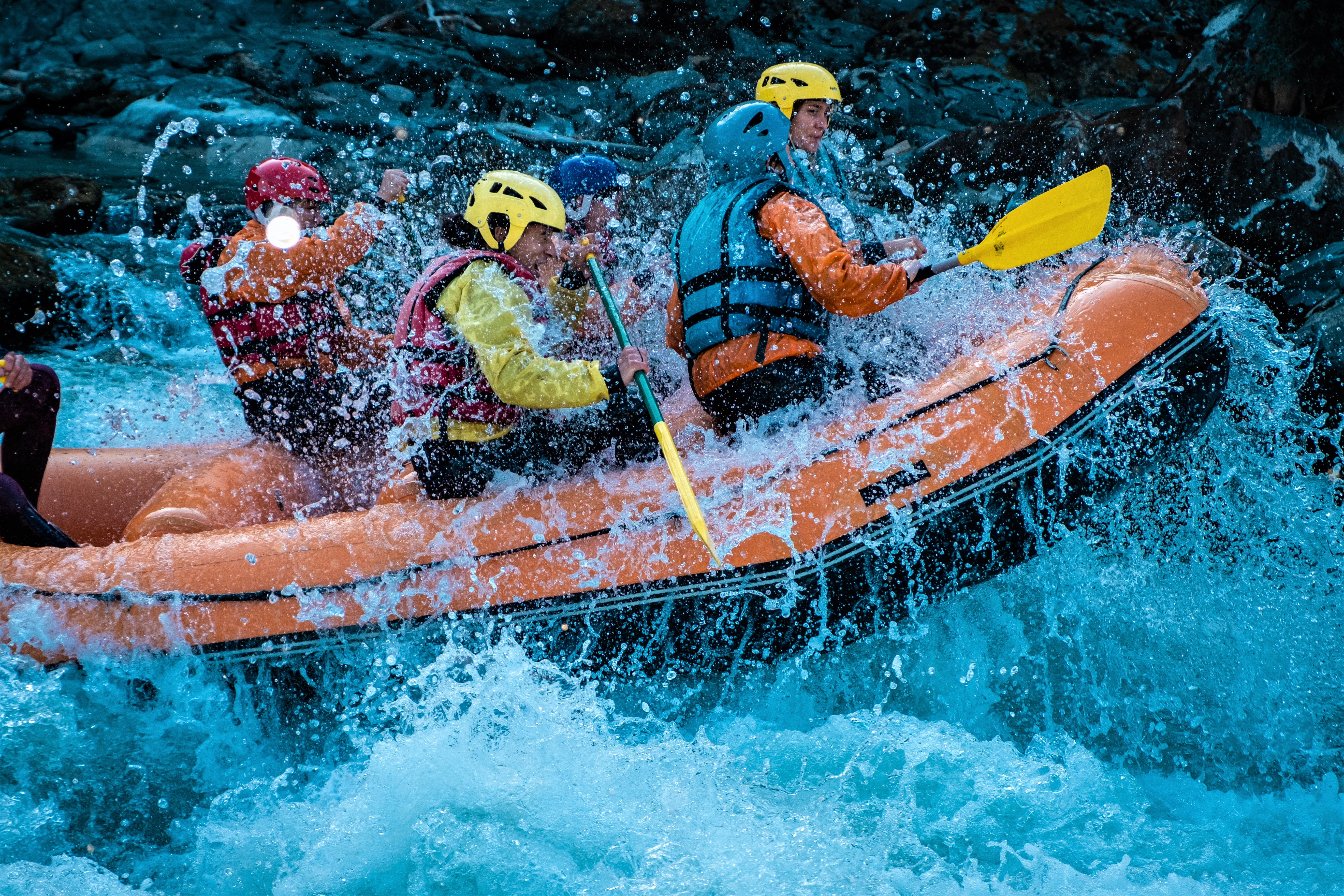 Guides - Canyon - Rafting