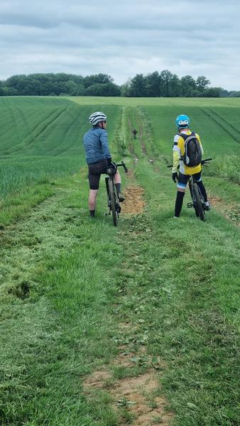 Circuit VTT n°23 (noir) La Grande Sarrasine Tour_Saint-Trivier-de-Courtes