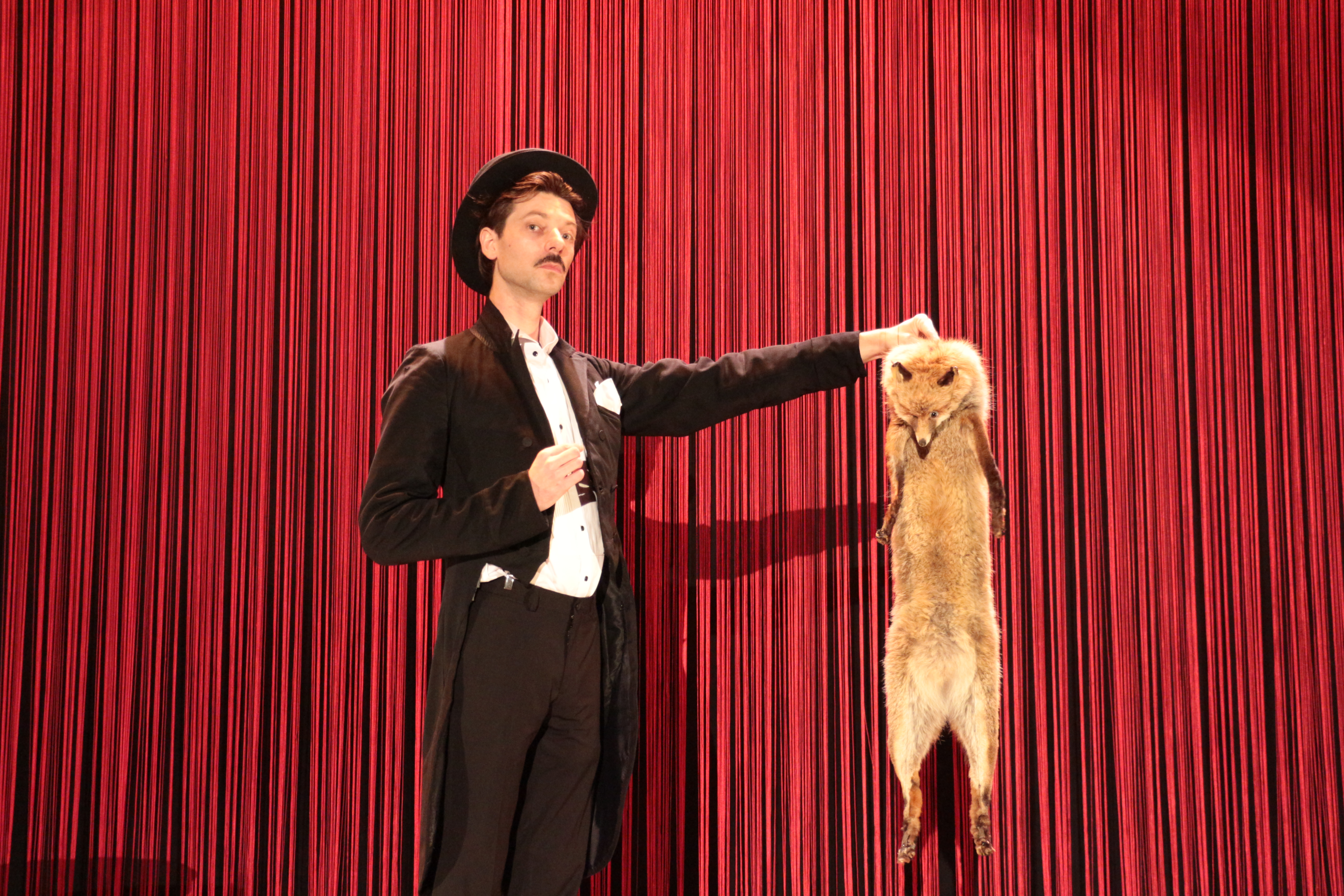 Goupil et Kosmao / Étienne Saglio, Compagnie Monstre(s)