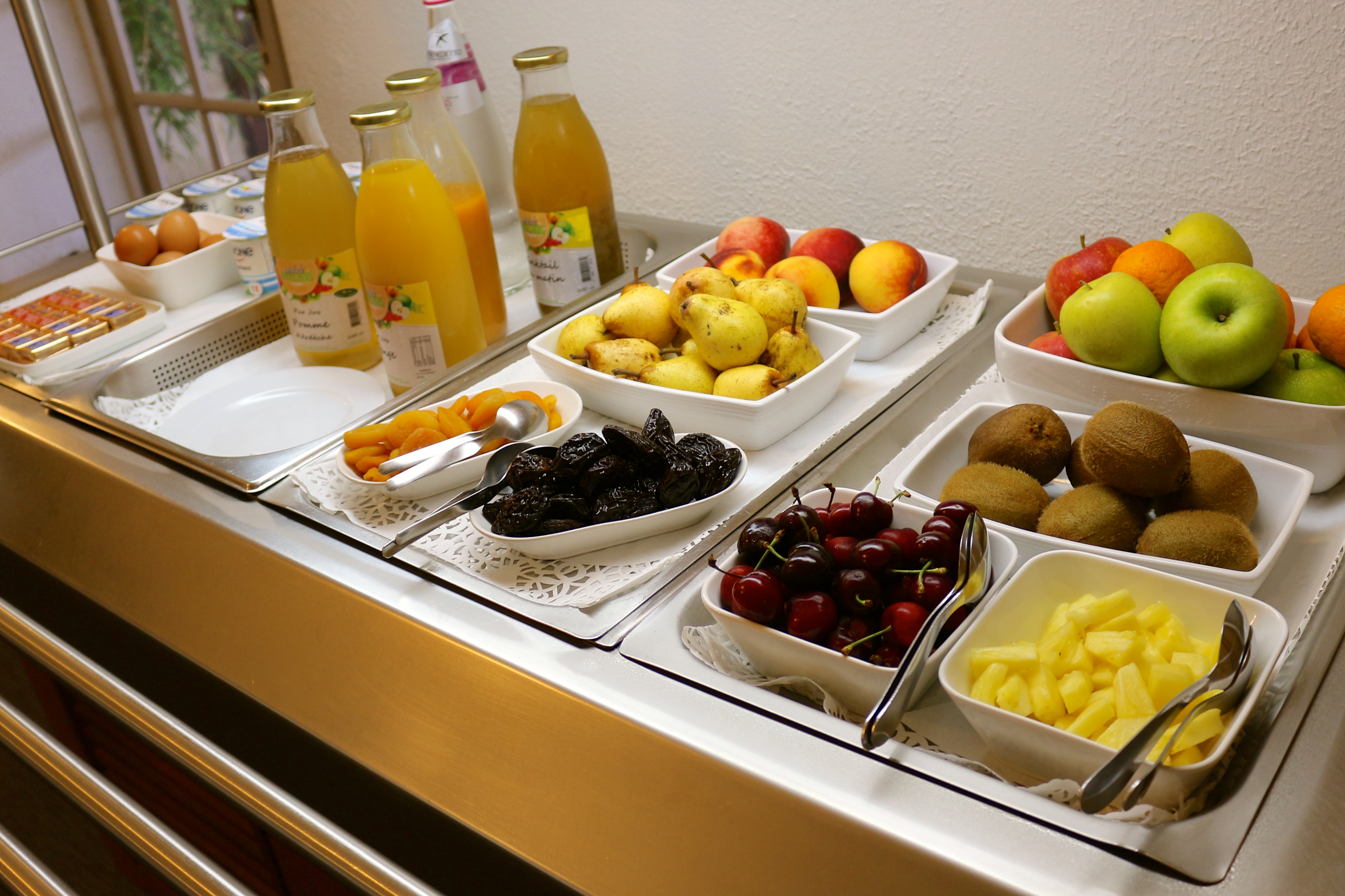 Restaurant Buffet Petit dÃ©jeuner hÃ´tel Vallon pont d'arc CHANDOLAS MAISONNEUVE