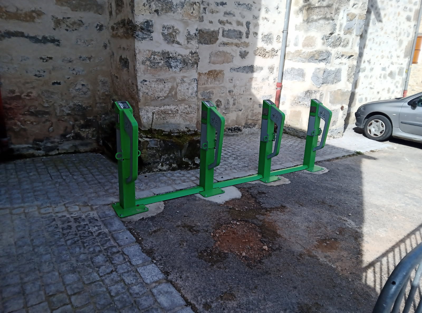 Borne de recharge de vélo électrique de Trèves_Trèves