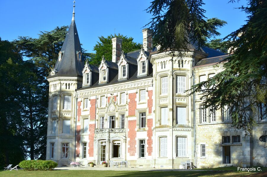 Chateau de Varambon