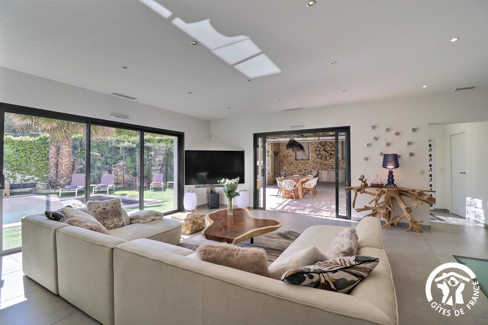 W & M Home, Marseille 13e Arrondissement - photo 37