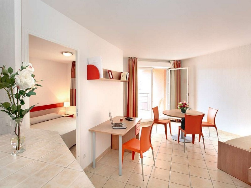 Appart'City Aix-en-Provence - La Duranne - photo 4