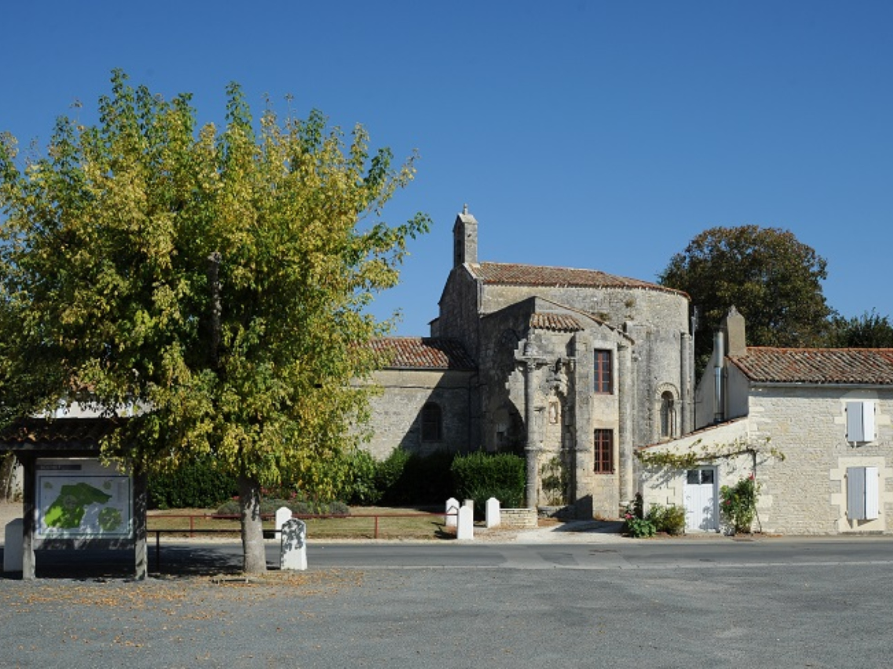 Mairie de Bouhet