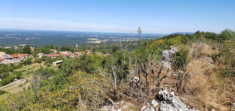 Belvédère des ruines de l'église de St Julien sur Roche