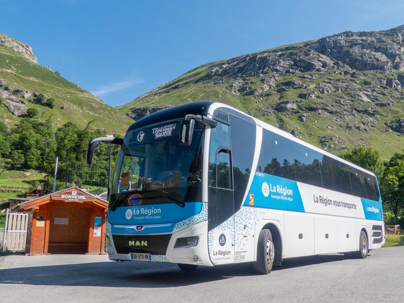 Ligne S53 de Modane à Bonneval sur Arc en été