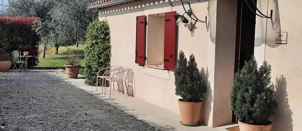 Entrée Gîte de la Colline - Olivier labellisé Gîtes de France Alpes-Maritimes à St Blaise
