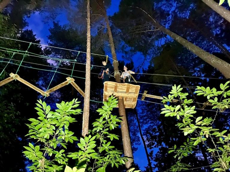 Les Nocturnes accrobranches - Aventures Floréval_Bruyères-le-Châtel