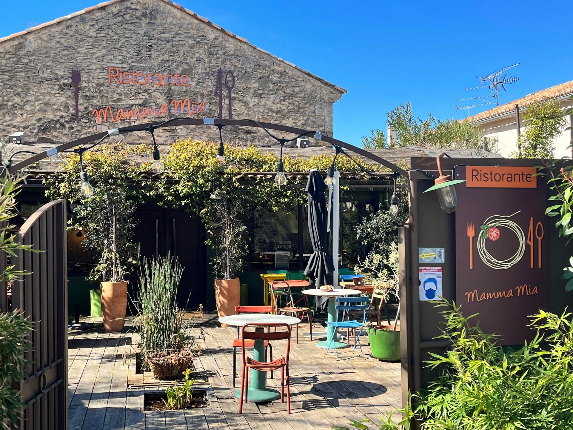 Restaurant Mamma Mia, Mas-Blanc-des-Alpilles - photo 2