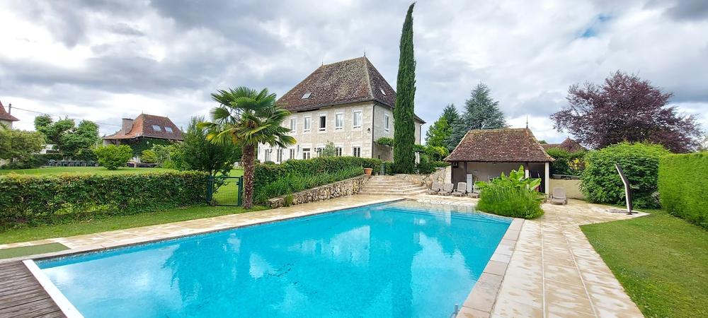 Domaine du Manoir - Gîte 5 étoiles avec piscine - Les Avenières-Veyrins-Thuellin - Balcons du Dauphiné