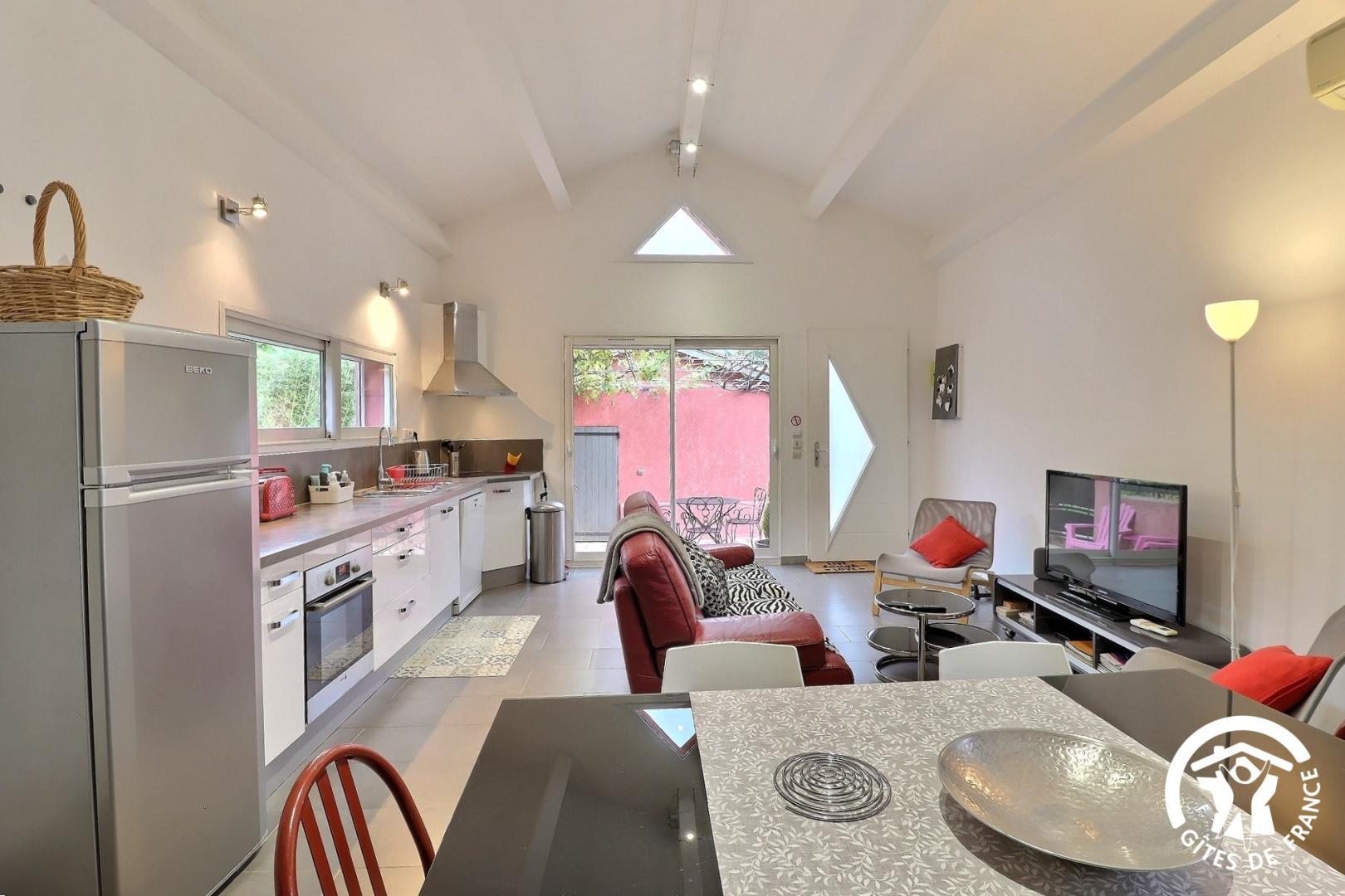 Lou Bastido Roujo, Auriol - photo 5