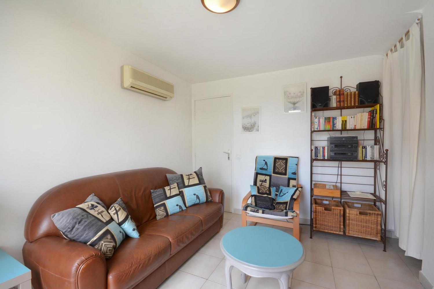 Le Farfadet, Mollégès - photo 14