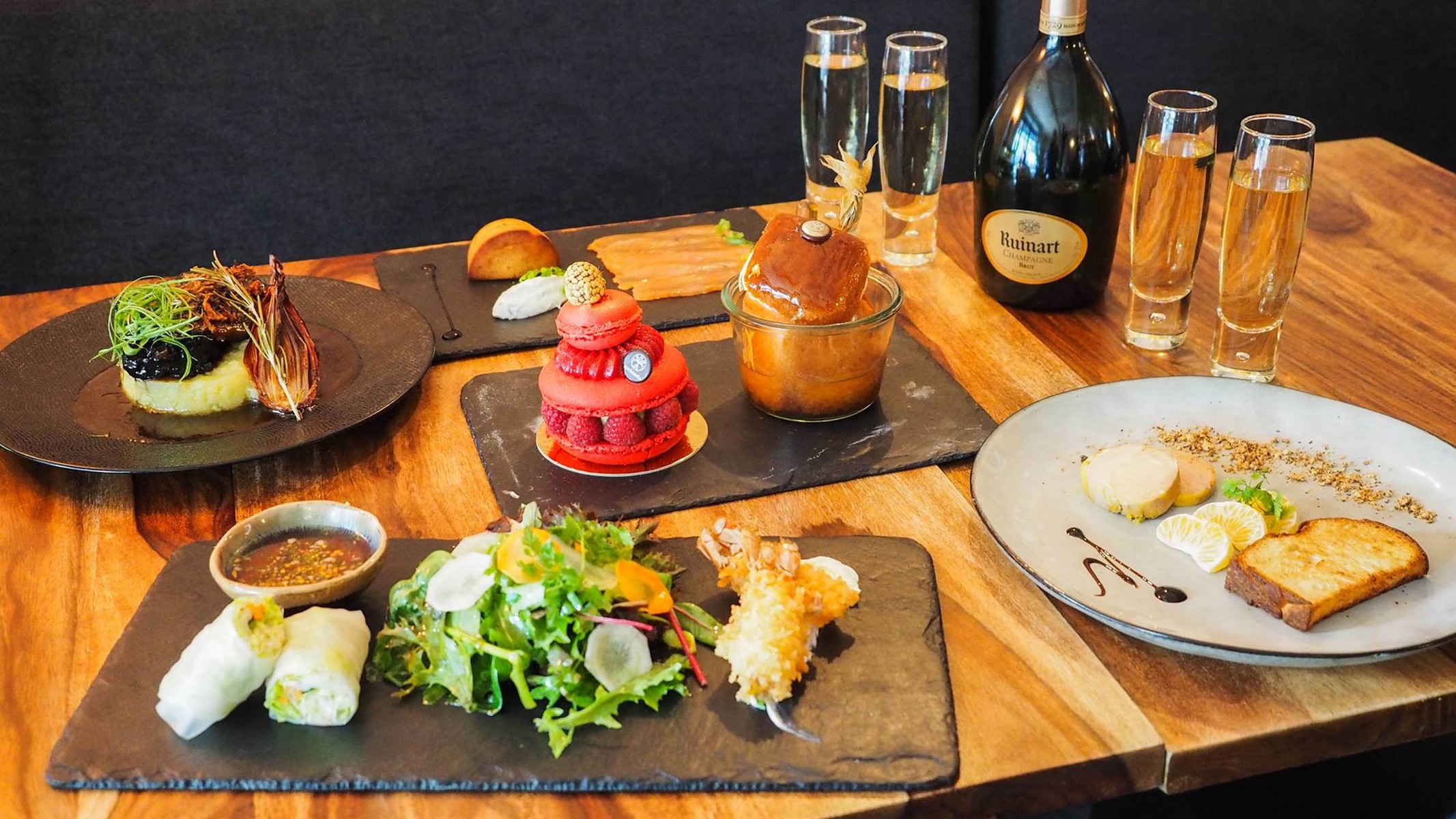 GUS Restaurant - photo 3