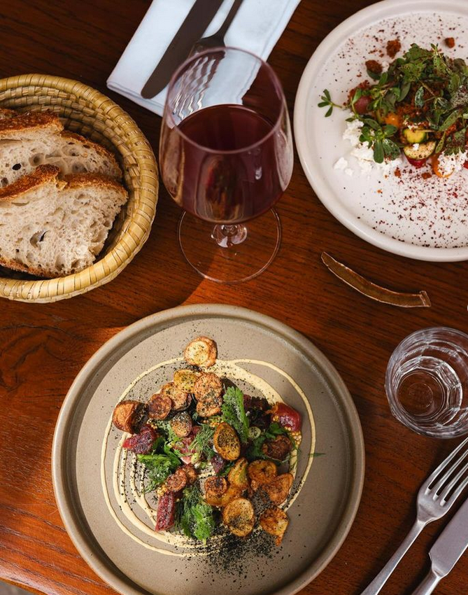 Screenshot 2024-11-13 at 11-03-14 inari arles (@inari.arles) • Photos et vidéos Instagram