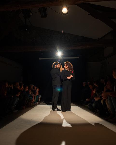 Echos 25-26 : Racine - Compagnie Humani Théâtre, Crêts-en-Belledonne