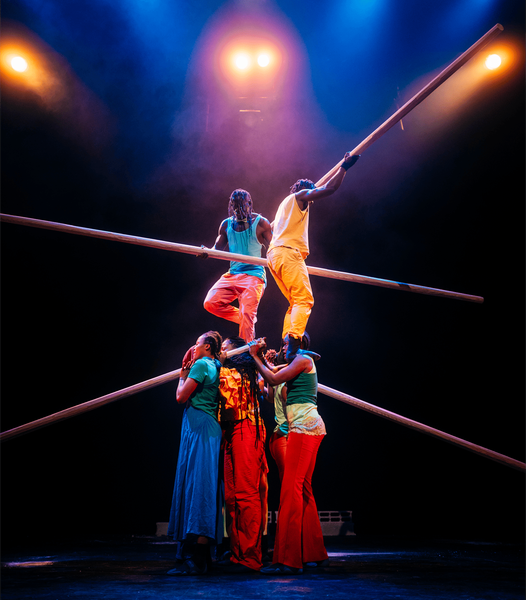 Spectacle de cirque : "Yongoyély" de la compagnie Circus Baobab