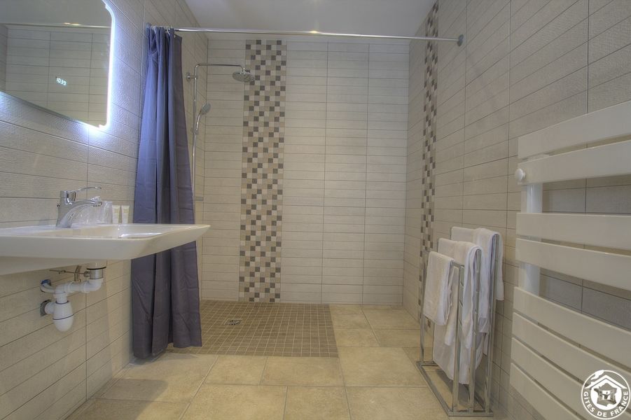 salle d'eau de plain pied