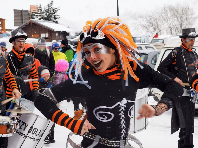 Déambulation 'Crinolines'_Les Orres