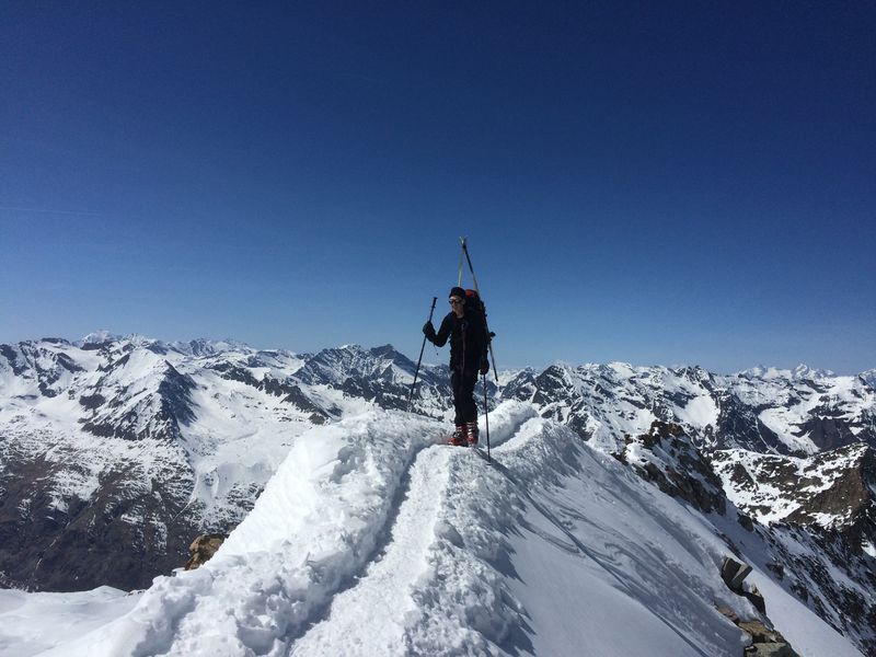 Engagement d'un guide