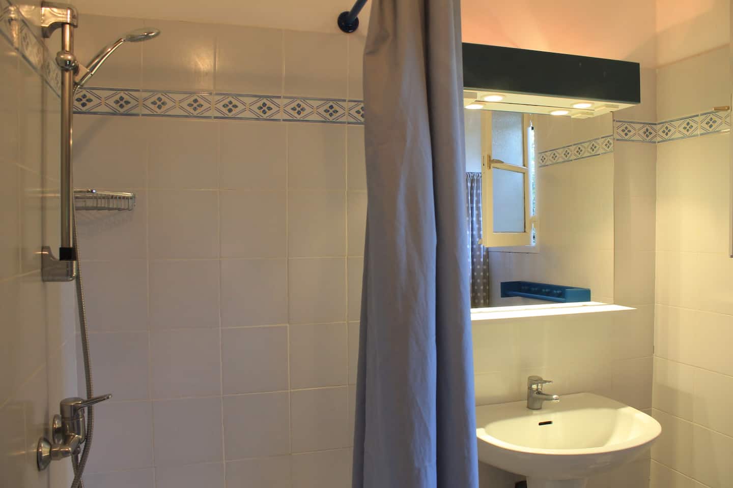 Au Bres Dis Aupiho - photo 4