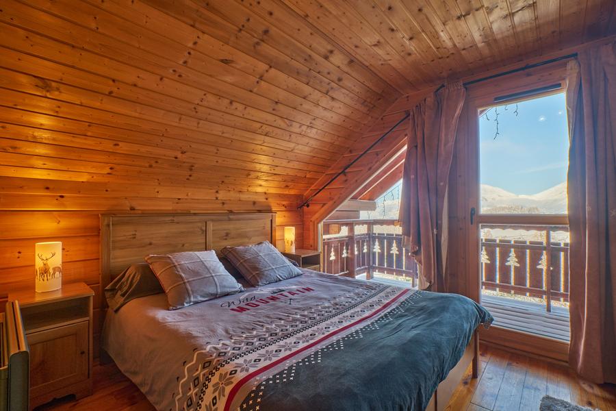 Chambre lit double -  Les Chalets de Céline