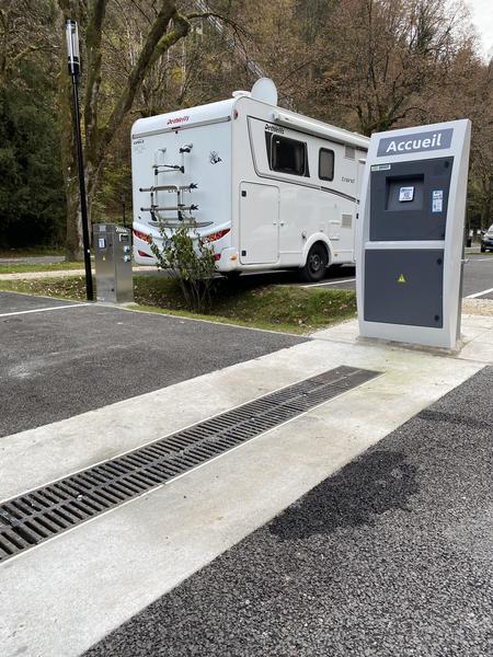 Aire de service de camping-car du Parc thermal