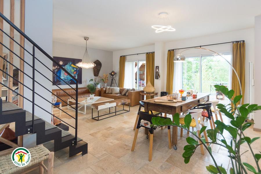 Vu depuis l’entrée