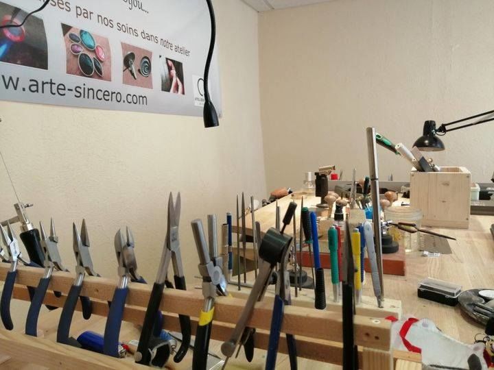 Stage de bijouterie à l'atelier Arte Sincero