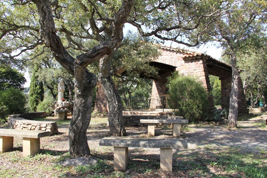 Chapelle des Dolmens