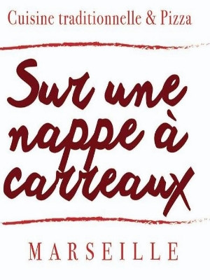 Sur une nappe à carreaux