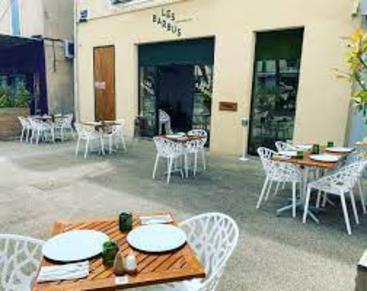 Les Barbus - photo 2