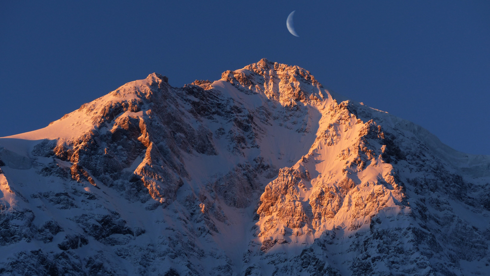 Contes à Re-Bourg : Montagnes magiques