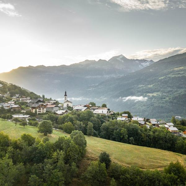 Vue du village de la Côte d'Aime (Pierrolaz)