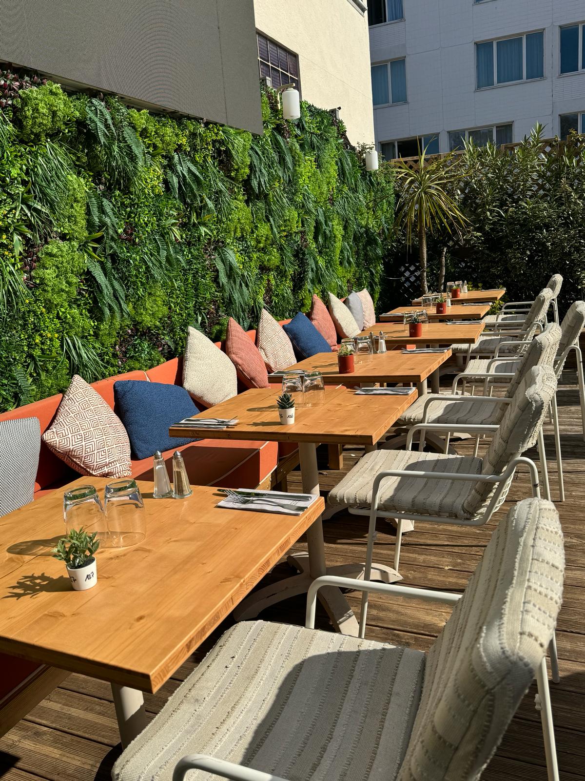 La Table du 8ème et son rooftop - photo 4